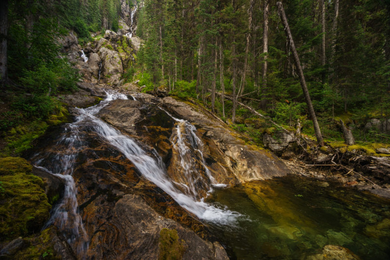 Positive Travel Guide BC Silver Tip Falls, Wells Gray Provincial Park, North Thompson, near Clearwater, British Columbia, Canada